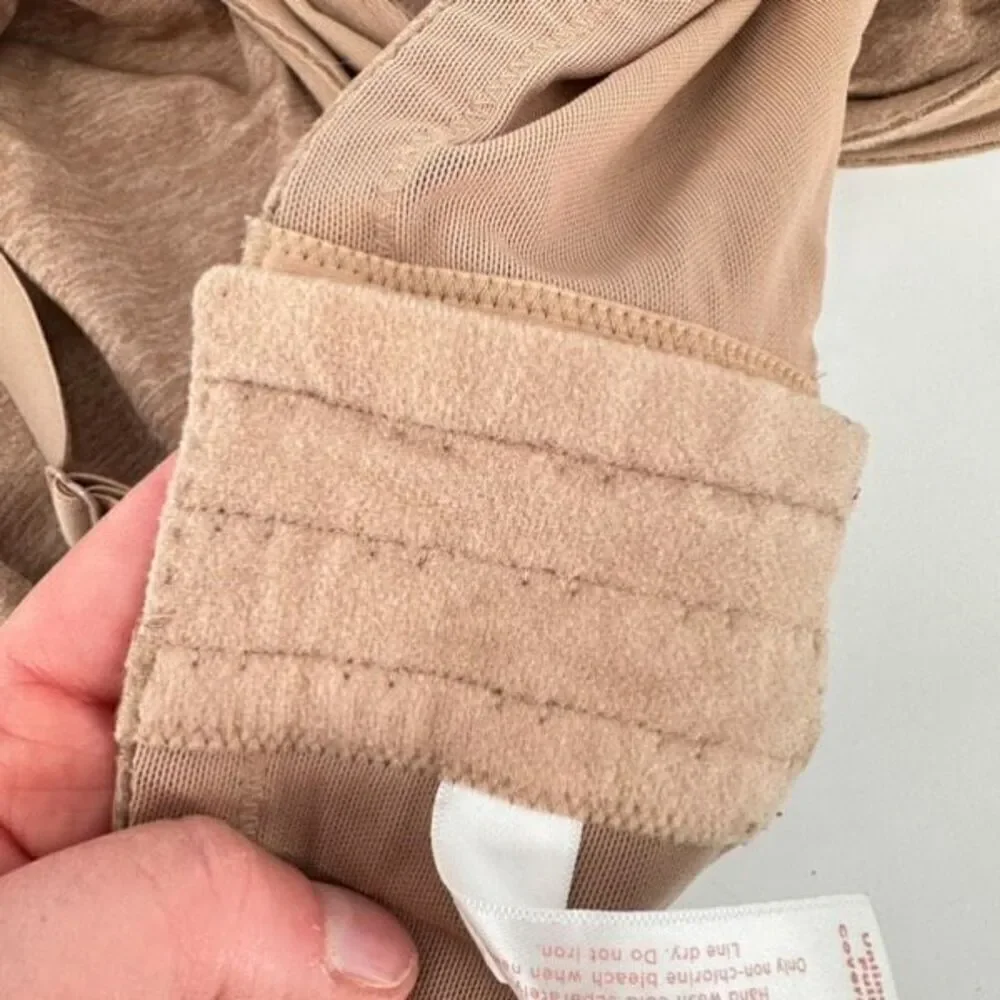 Cacique Women's‎ Unlined Full Coverage Underwired Bra Beige Size 50DDD